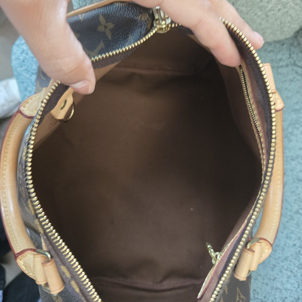 Louis Vuitton Monogram Brown Handbag Speedy 30 - Picture 6 of 6